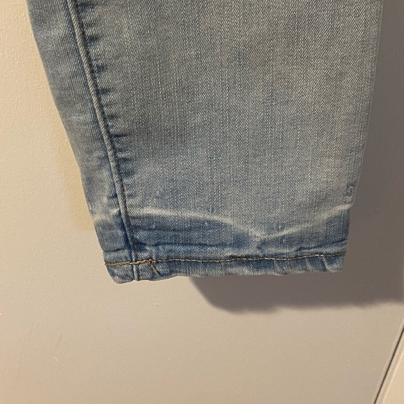 🎉Aeropostale Light Wash Denim “The Norma Jean” - Picture 4 of 6